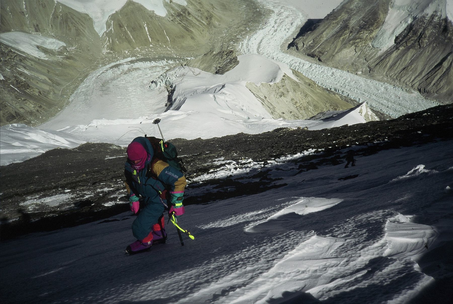 Manuel González (Lolo) at 8,000 metres on Cho Oyu in winter